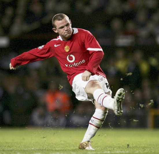 收先进足球 收先进足球